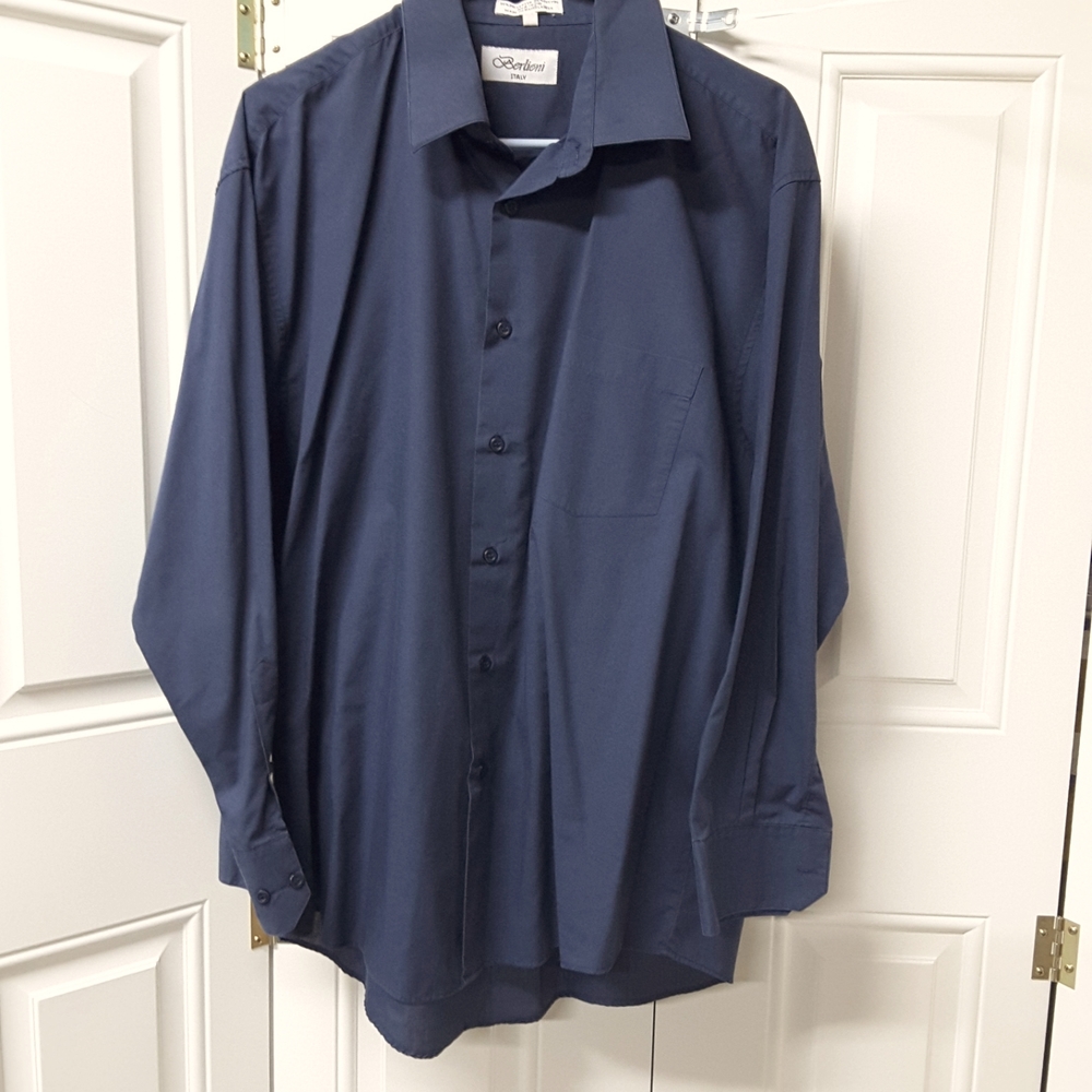 Berlioni Men's long sleeve dress shirt